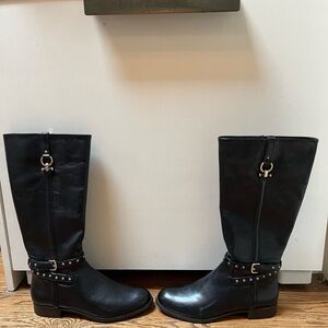 COACH  Maddie Cuff Boot
Black leather with gold metal details
Size 10M
